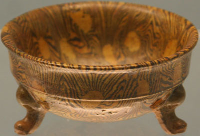 Marbled pottery bowl