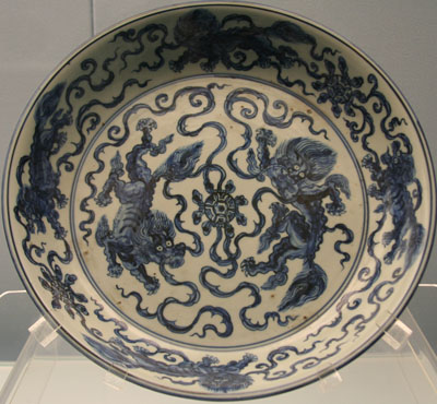 Blue and white porcelain plate with two lions playing with a ball